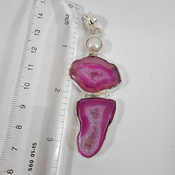Handmade Silver Pendant with Pink Agate Slices and Freshwater Pearl - Picture 9 of 10